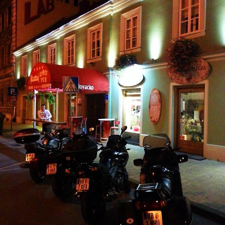 Rooms Su Su Карловаць Номер фото