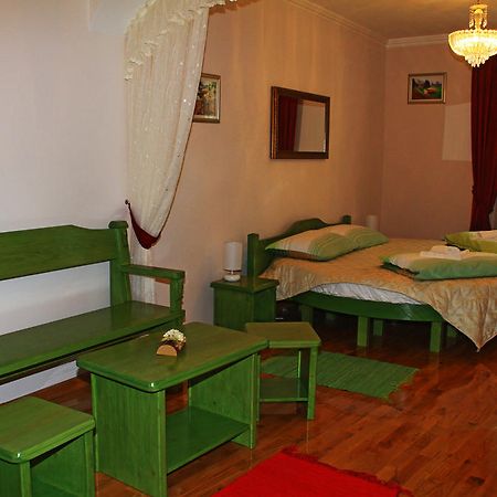 Rooms Su Su Карловаць Екстер'єр фото